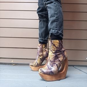 Jeffrey Campbell Havana Last Rockaway Boot